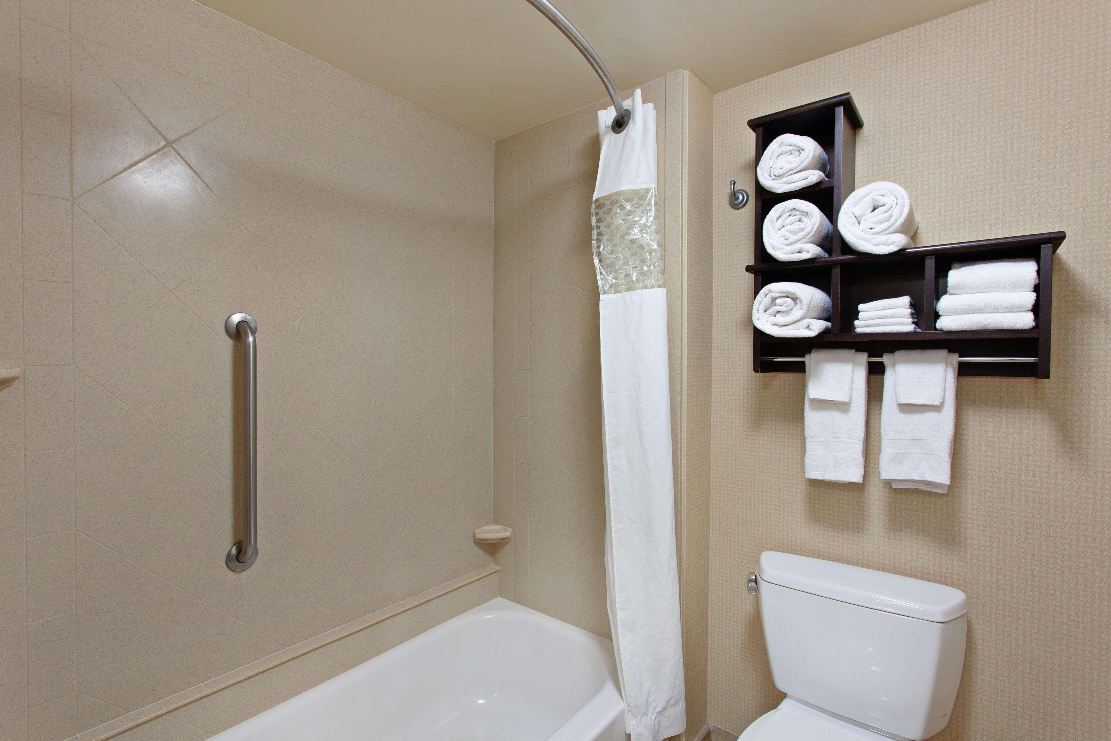 Hampton Inn & Suites Fresno - Northwest Herndon Dış mekan fotoğraf
