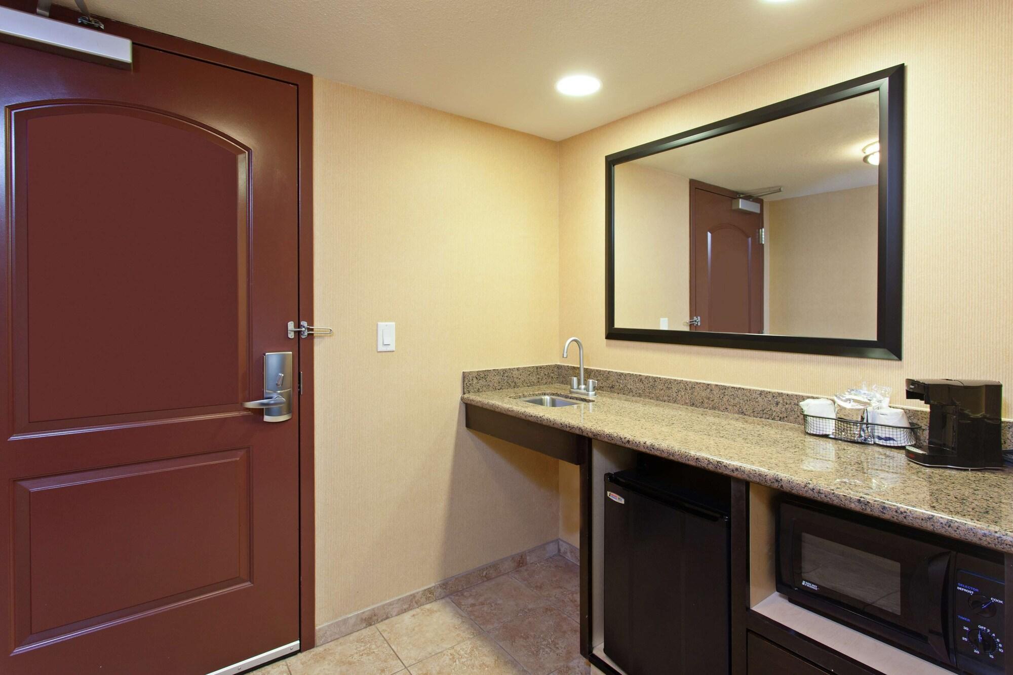 Hampton Inn & Suites Fresno - Northwest Herndon Dış mekan fotoğraf