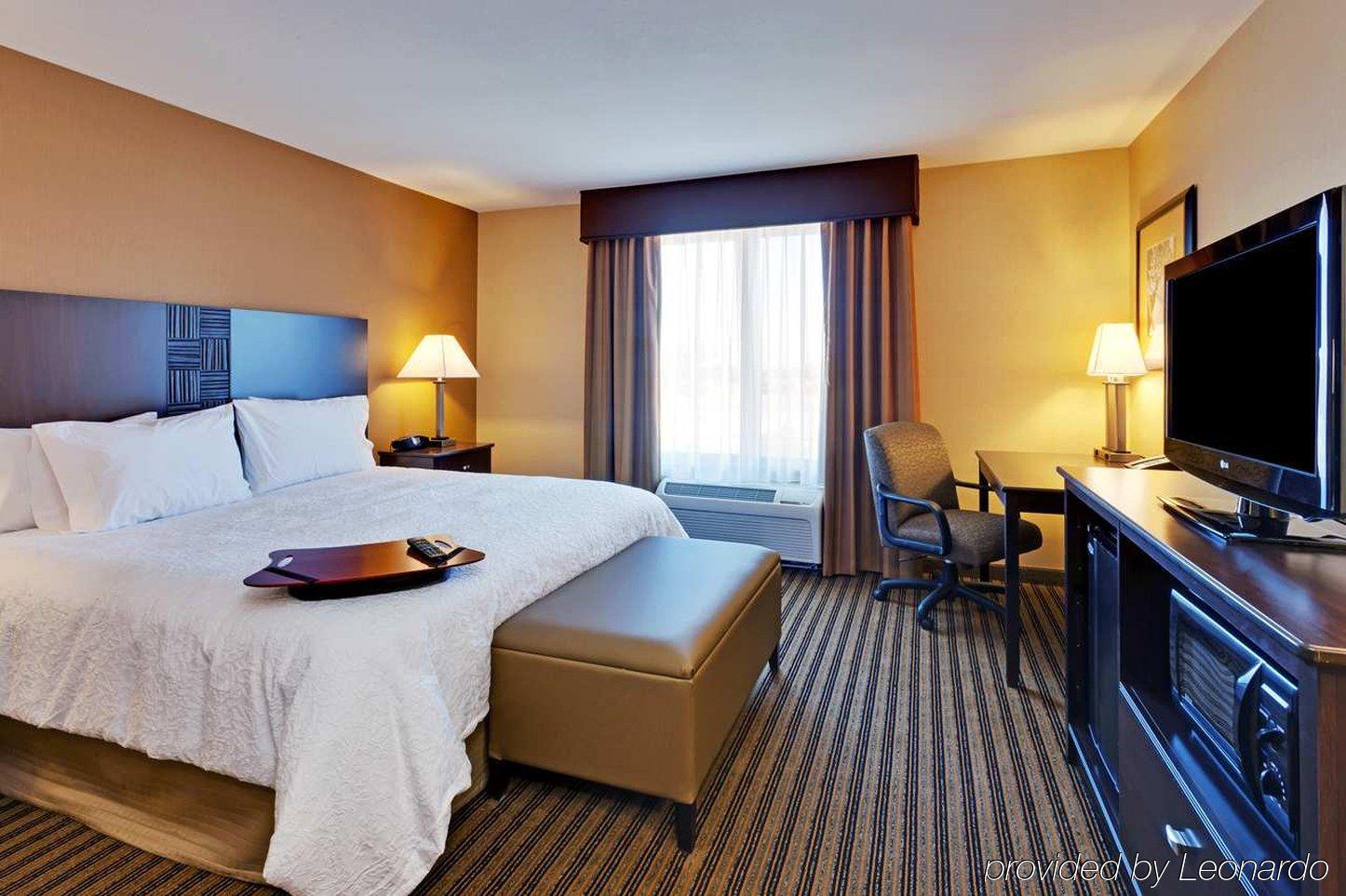 Hampton Inn & Suites Fresno - Northwest Herndon Oda fotoğraf